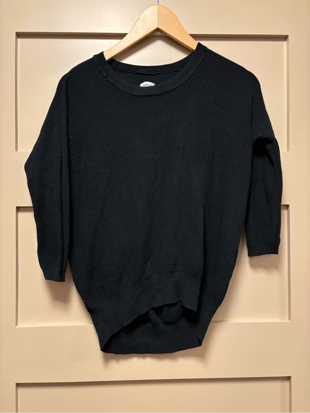 WILFRED Silk Cashmere Lightweight Rib Knit Relaxed Crop 3/4 Sleeve Faded Black